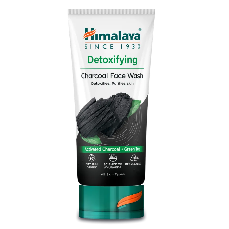 himalaya-detox-gesichtsreiniger-aktivkohle-150-ml-gr-ntee image 1
