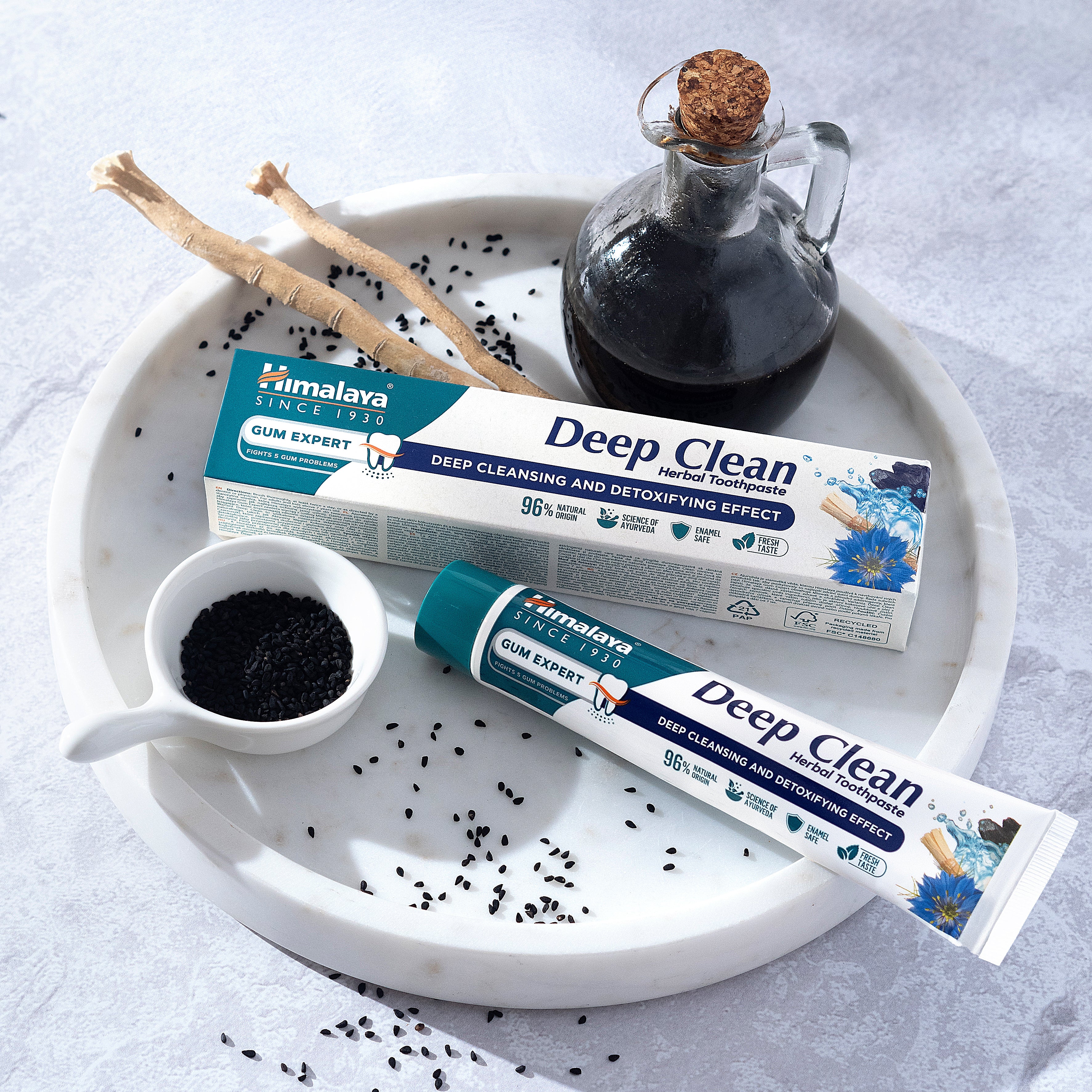 himalaya-gum-expert-tiefenreinigung-zahnpasta-75-ml-aktivkohle-fluoridfrei image 2